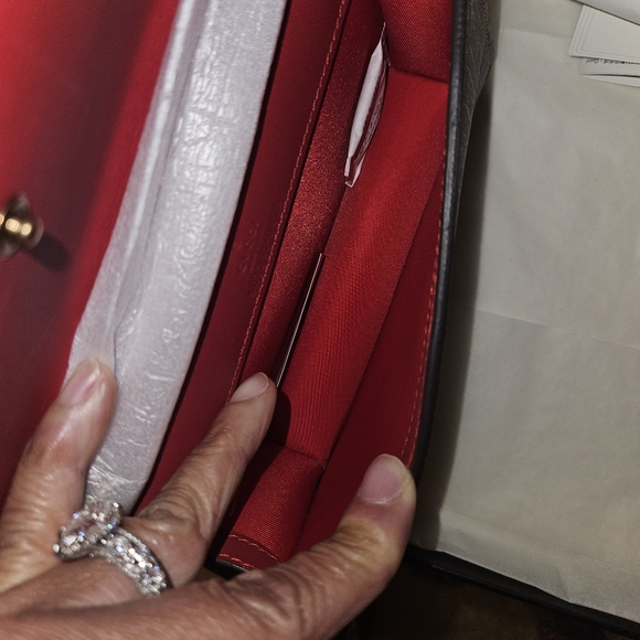 GG SUPREME MINI BAG WITH CHERRIES - NWT - Picture 13 of 16